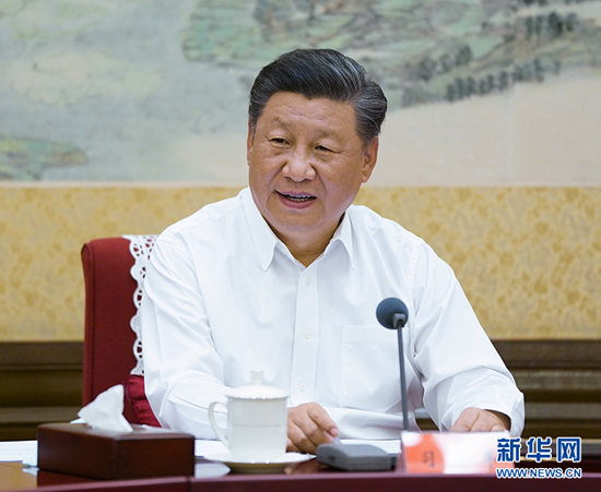 習近平主持召開經(jīng)濟社會領(lǐng)域?qū)＜易剷? width=