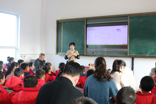 房縣紅塔鎮開展青年教師展示課活動