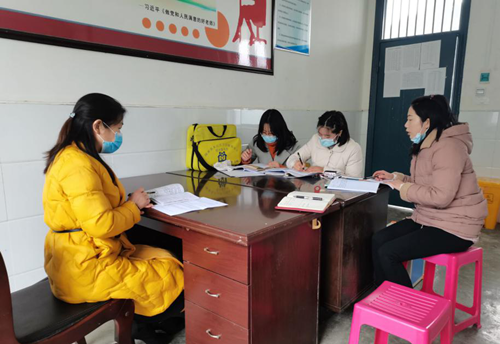 房縣教研室視導中壩學校