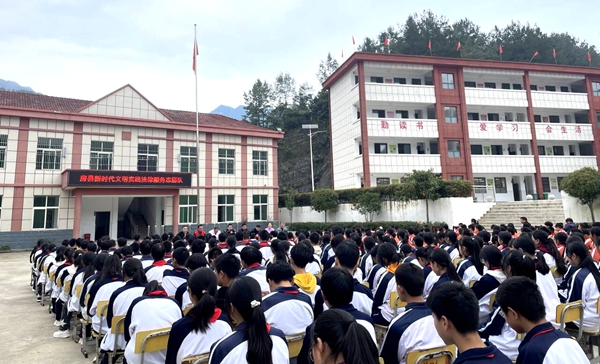 房縣公安局沙河派出所：警校家攜手 共建平安校園