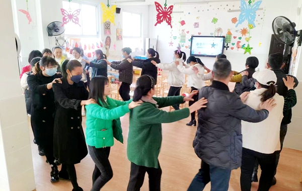 家校聯合 攜手共進 守護成長