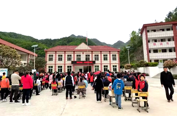 家校溝通，共建滿意食堂