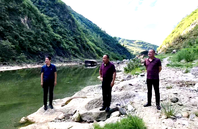 房縣教育局安全辦：督導青峰鎮防溺水工作