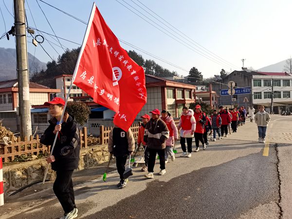 明德小學：學習“雷鋒”暖人心