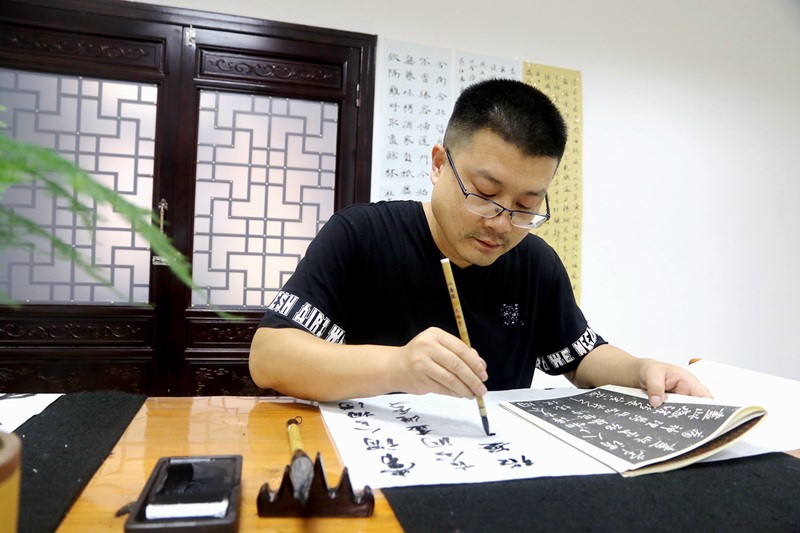 【皂角樹下】劉海波：駁善書者不擇筆