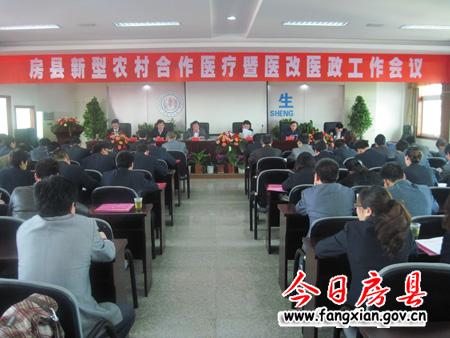 張歌鶯深入大木廠、姚坪、窯淮等鄉(xiāng)鎮(zhèn)調(diào)研