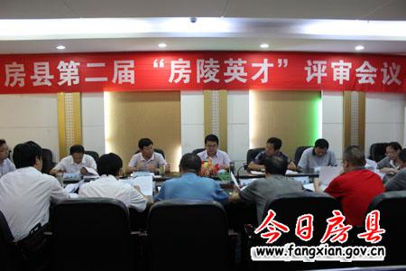 縣領(lǐng)導(dǎo)開(kāi)展教師節(jié)慰問(wèn)活動(dòng)