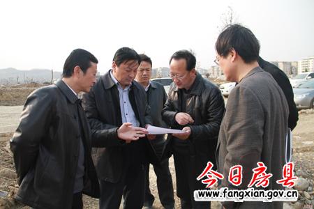 沈明云要求 加快綠化步伐  建設生態房縣