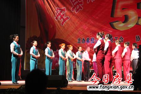 我縣舉行企業(yè)家“中秋懇談會(huì)”暨臺(tái)資企業(yè)座談會(huì)