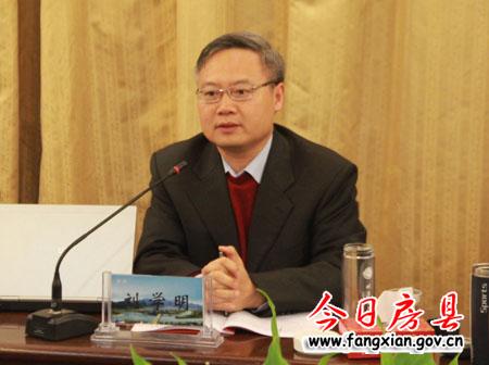 沈明云接受湖北電視臺(tái)《書(shū)記市長(zhǎng)訪談》欄目專訪