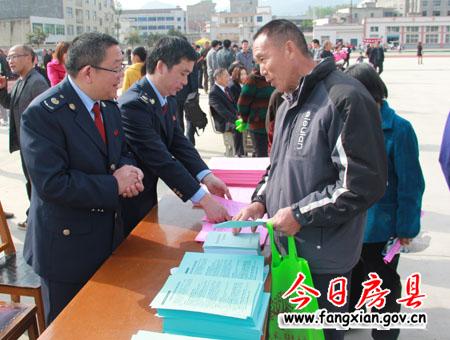 朱光洪深入九道上龕調(diào)研當(dāng)前工作