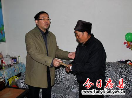 省檢查組驗收我縣創(chuàng)建省級文明縣城工作