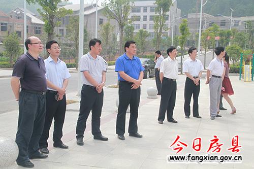 崇陽縣黨政考察團來我縣參觀考察