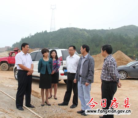 張慧莉來我縣調研招商引資工作