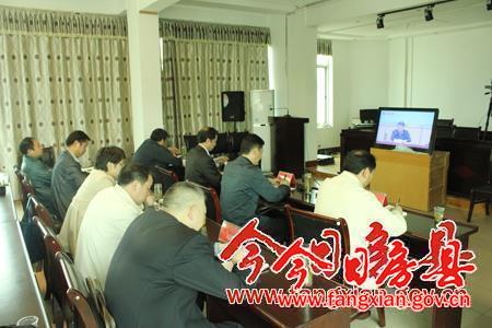 全體黨員干部堅決不要觸碰黨的紀律這根帶電的“高壓線”