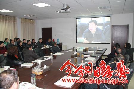 縣委中心組集中觀看《市委書記下訪解民憂》