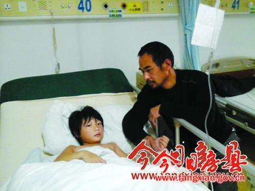 房縣養父為燒傷養女募款引央視關注 騰訊發起網絡捐助