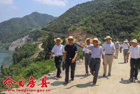 我縣正式啟動精準扶貧“大搬遷”戰(zhàn)略