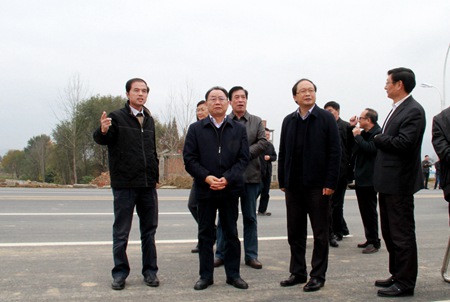 省政協(xié)副主席陳天會來我縣調(diào)研經(jīng)濟社會發(fā)展情況