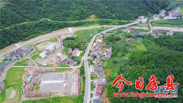 航拍房縣“中國(guó)黃酒民俗村”家家飄香