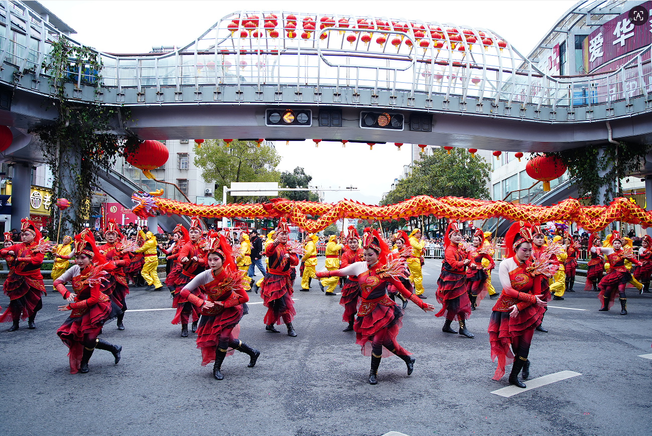 火龍翻飛鬧元宵 非遺民俗祈豐年