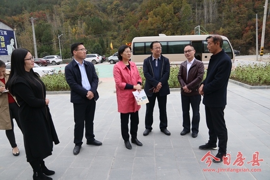 余紅嵐充分肯定房縣人情新風(fēng)治理工作