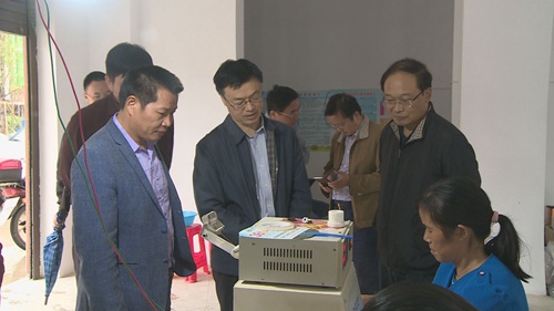 市政協(xié)主席師永學(xué)來(lái)我縣調(diào)研