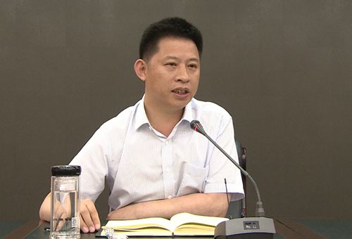 紀道清要求：深化“放管服”改革  優(yōu)化營商環(huán)境