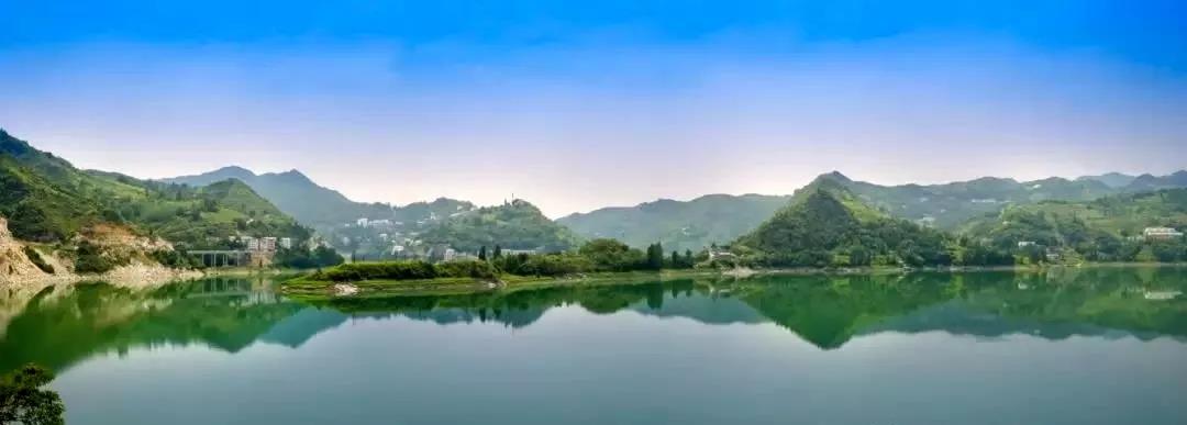 才下“楚天都市報(bào)“，又上“央視”房縣火了......