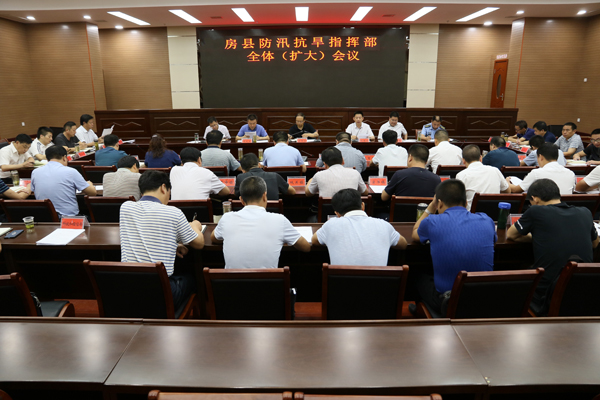 蔡賢忠在全縣防汛抗旱指揮部（擴(kuò)大）會(huì)上要求:強(qiáng)化措施 加強(qiáng)領(lǐng)導(dǎo) 切實(shí)抓好全縣防汛抗旱工作