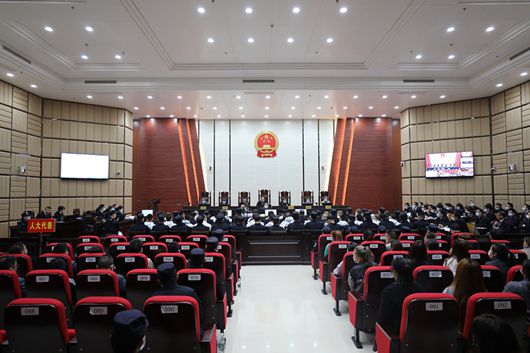 32人受審！掃黑除惡不停歇房縣法院開庭審理一重大黑社會性質組織犯罪案件