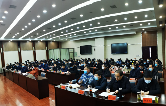 學(xué)習(xí)領(lǐng)導(dǎo)干部大講堂 打造營(yíng)商環(huán)境硬支撐