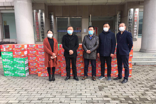 身處異鄉仍系故土，千里馳援溫暖人心