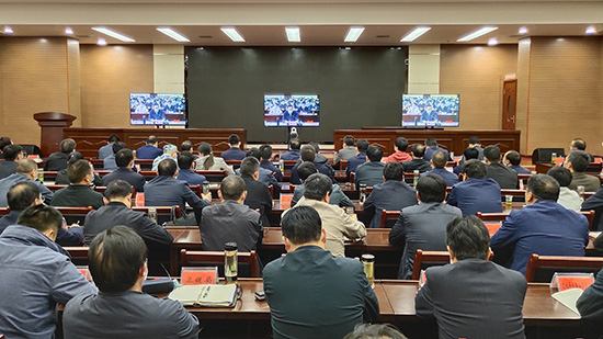 蔡賢忠強調(diào)：圍繞提高脫貧工作成色質(zhì)量　同步推進脫貧攻堅和農(nóng)業(yè)農(nóng)村工作