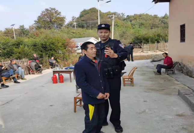 萬峪河鄉做好反詐APP推廣，守好群眾“錢袋子”