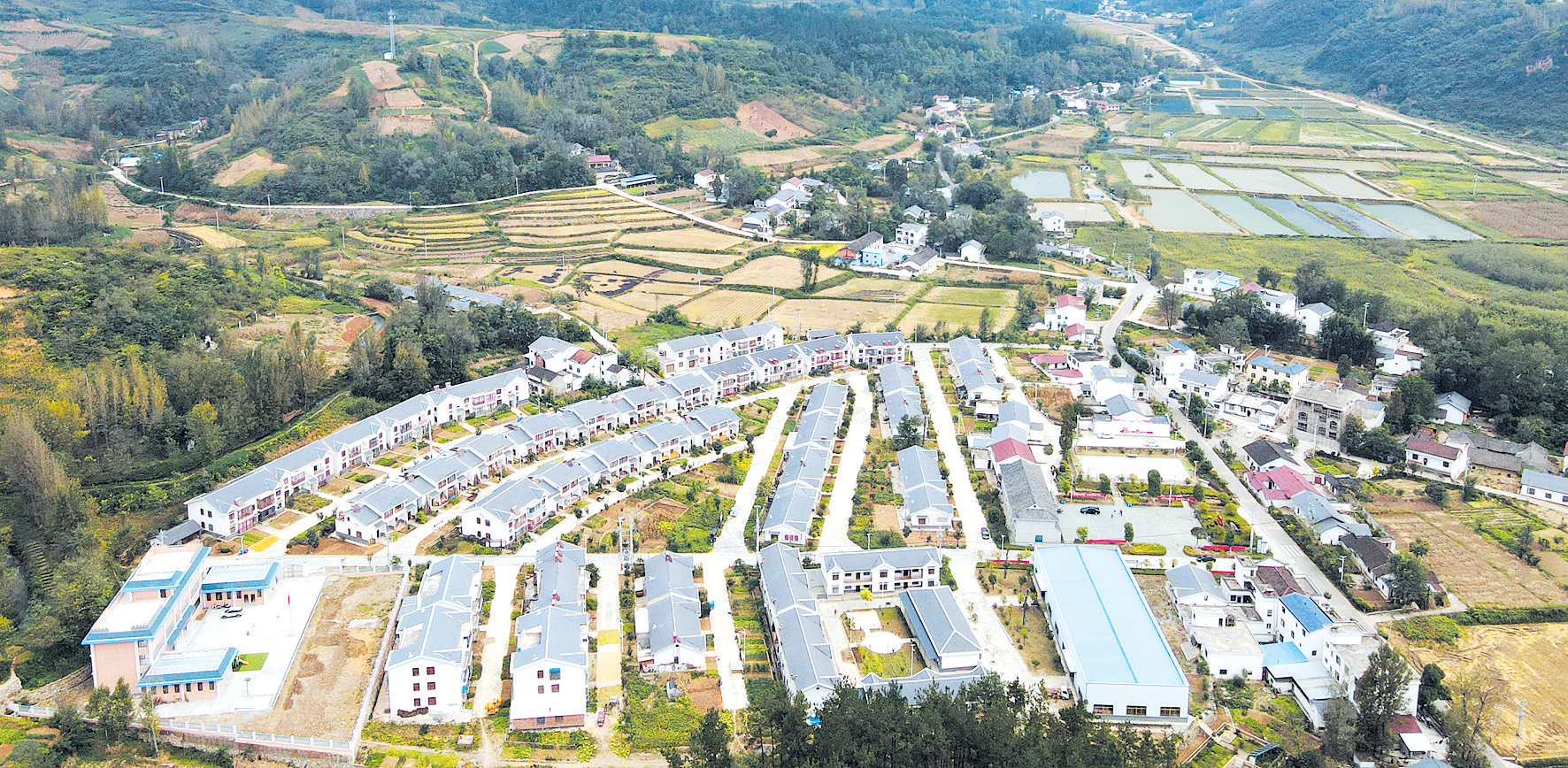 內外兼修 村美民富——中村村實施人居環境整治繪就生態宜居新畫卷