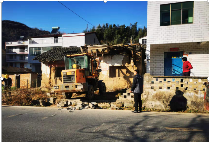 大木廠鎮：“零說情”“零容忍”推進“兩違治理”工作