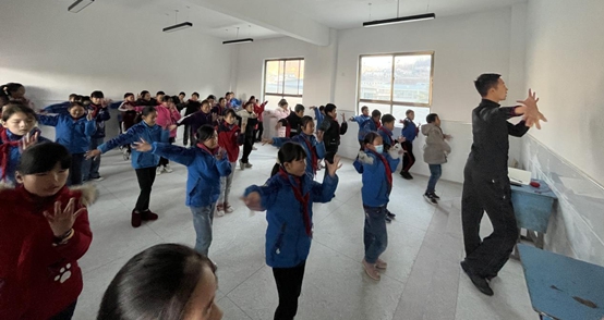 房縣萬峪小學：讓都市拉丁走近校園