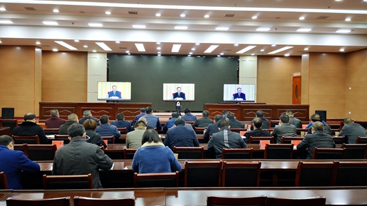 我縣收聽(tīng)收看全省長(zhǎng)江“十年禁漁”暨化解村級(jí)債務(wù)工作電視電話會(huì)