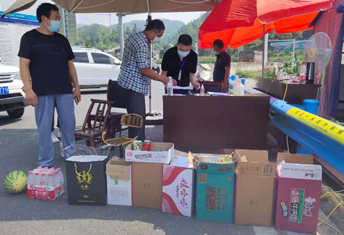 窯淮鎮愛心捐贈 助力抗擊疫情