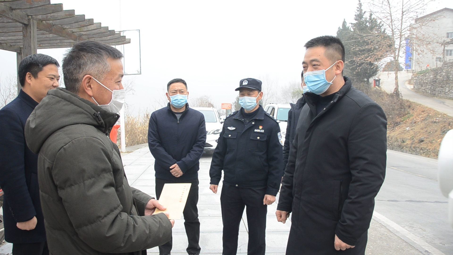 陳偉到尹吉甫鎮(zhèn)開展春節(jié)走訪慰問