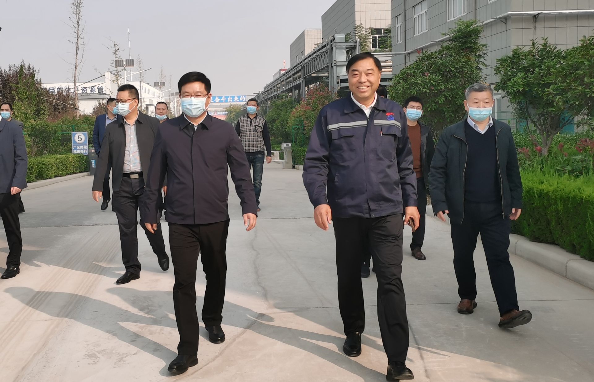 謝曉鳴赴河南省新鄉市開展新能源產業招商