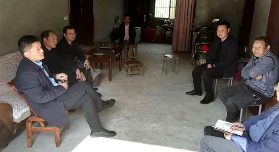 馬蘭起到大木廠鎮東河村調研鄉村振興工作