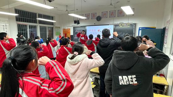 尹吉甫學(xué)校開展“憲法宣傳周”系列活動