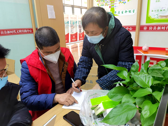 “鄰里互助 藥品共享”打通服務(wù)“最后一公里”