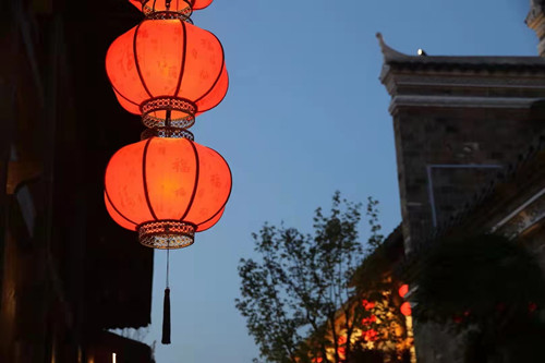 虎年迎新春 元宵氛圍濃