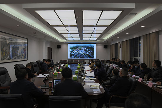 紀道清強調(diào)：加快推進縣二中遷址改擴建項目?促進全縣教育事業(yè)健康發(fā)展