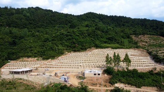 白鶴鎮(zhèn)民生項目集鎮(zhèn)公墓建設(shè)穩(wěn)步推進