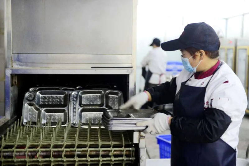 房縣一中高三正式開學(xué)