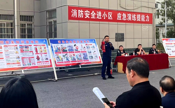 縣殘聯(lián)深入泉水廉租房小區(qū)開展“戶戶走到”活動(dòng)